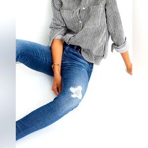 Madewell 9" High Rise Skinny Distressed Jeans